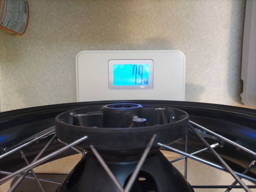 鉄リム ホイール重量 7.9キロ