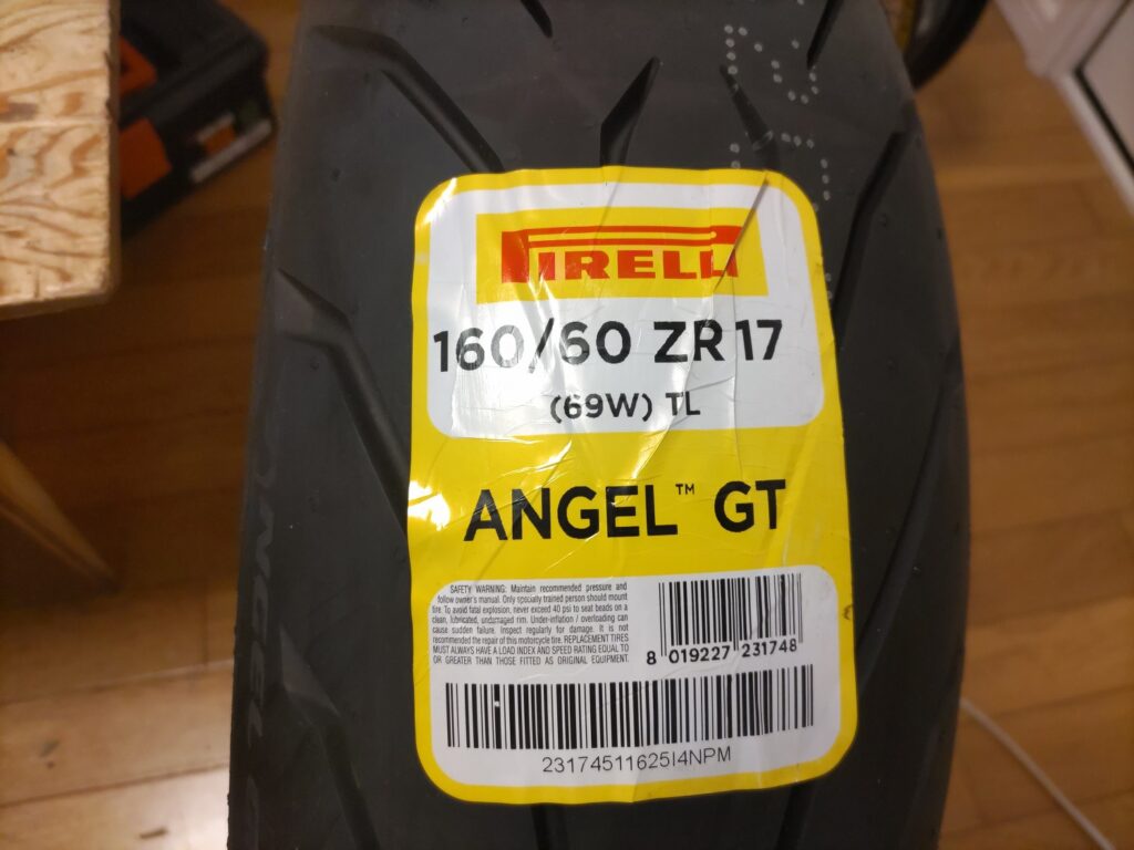 PIRELLI ANGEL GT 160/60 ZR17
